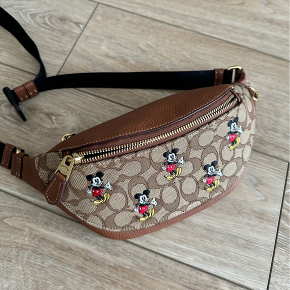 Disney X Coach Warren Mini Belt Bag In Signature Jacquard - Picture 7 of 12